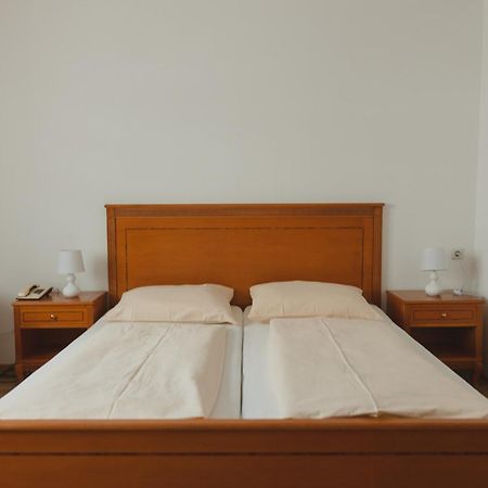 אינסברוק Sommerhotel Karwendel מראה חיצוני תמונה